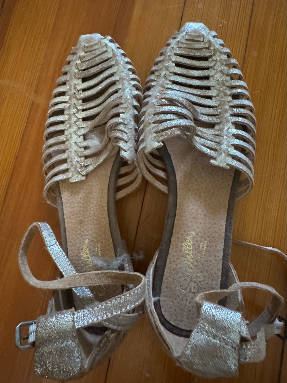 Seychelles Metallic Trinket Huarache Woven Flat Sandals NWOB Size 8